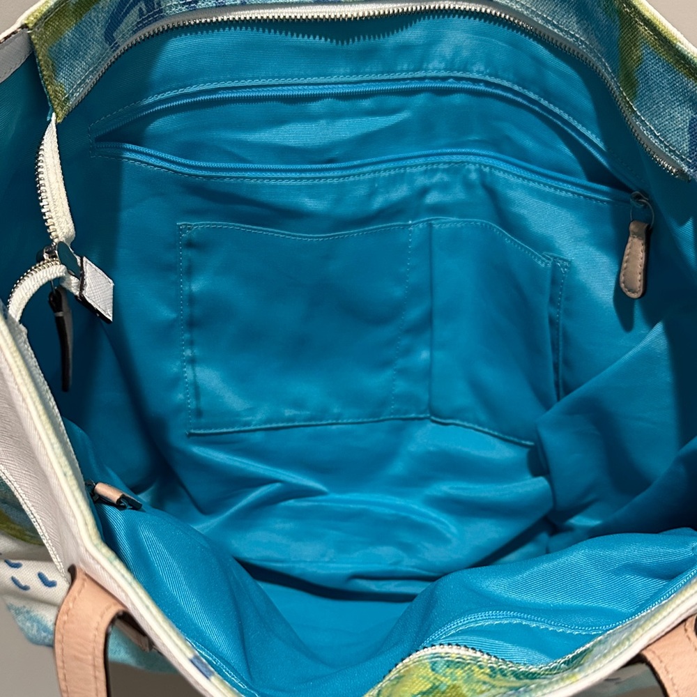 COACH Resort Beach Scene Large Tote Bag - Picture 12 of 16